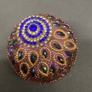 Bejeweled jewelry box